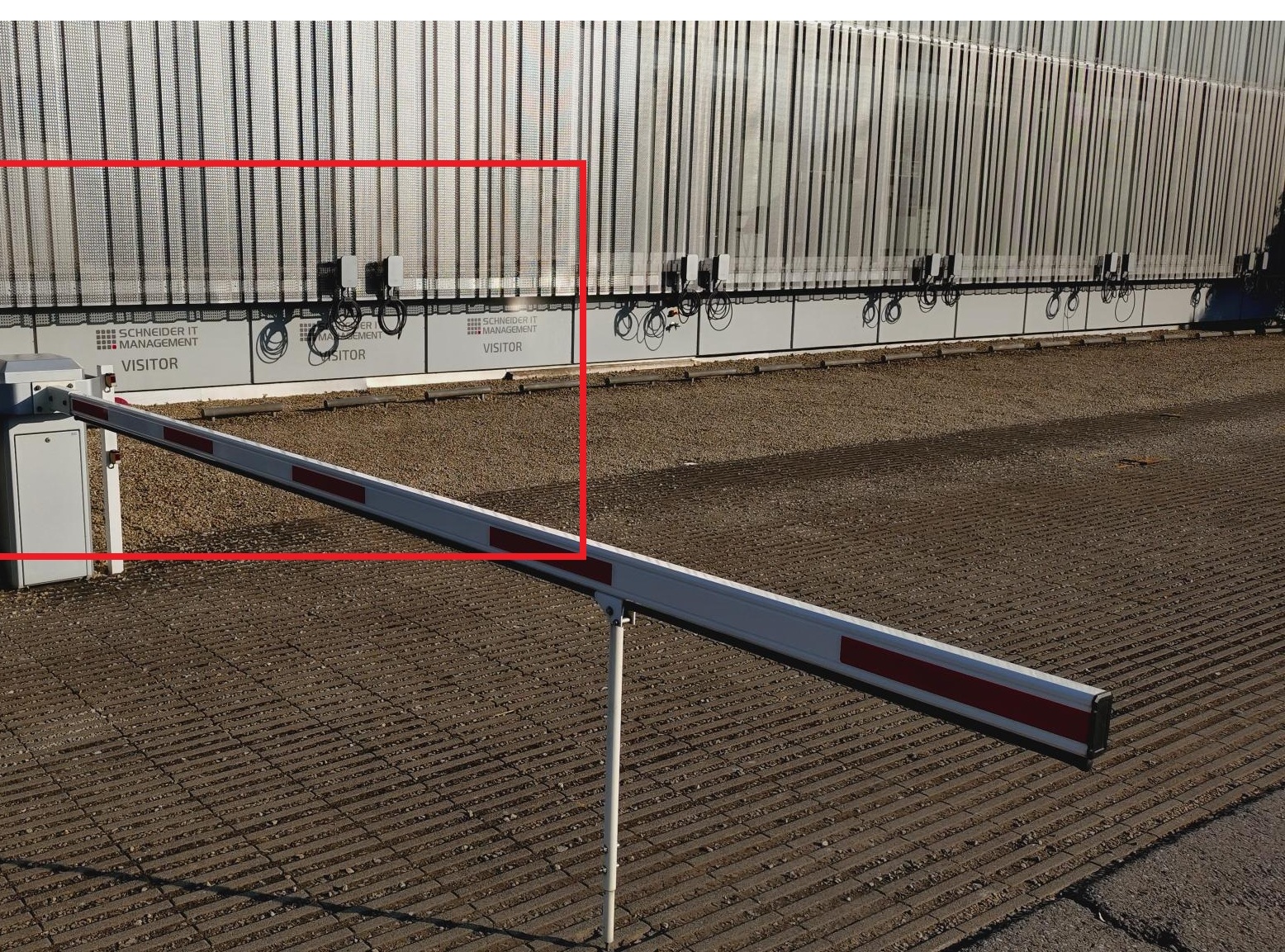 SCHNEIDER IT MANAGEMENT 2025-06-24 Website Parking Charger